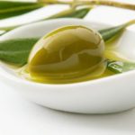 El aceite de oliva protege el hígado
