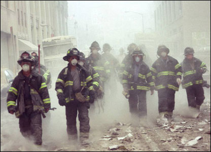 Hoy muchos de los rescatistas del 9-11 sufren enfermedades físicas y mentales que aún perduran.