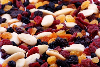 Un estudio científico describe por primera vez la relación entre el consumo de frutos secos y un alto nivel de metabolitos de serotonina